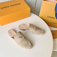 Louis Vuitton Slippers